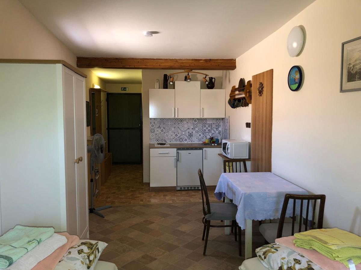 Ubytování u Jeřábků Mikulov Exterior foto